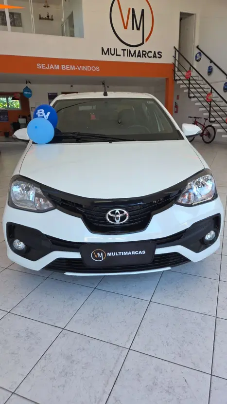TOYOTA Etios Sedan 1.5 16V 4P FLEX PLATINUM AUTOM�TICO, Foto 6