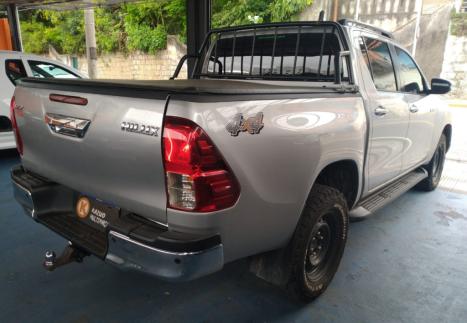 TOYOTA Hilux Caminhonete 2.8 16V 4P SR 4X4 DIESEL CABINE DUPLA AUTOMTICO, Foto 15