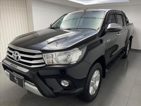 TOYOTA Hilux Caminhonete 2.8 16V SRV 4X4 DIESEL CABINE DUPLA AUTOM�TICO, Foto 3