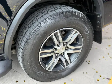 TOYOTA Hilux SW4 2.7 16V 4P FLEX SRV 7 LUGARES AUTOM�TICO, Foto 9