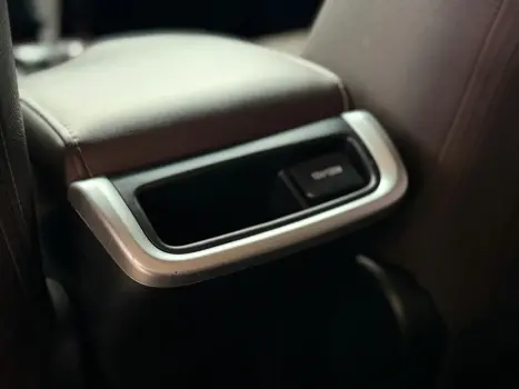 TOYOTA Hilux SW4 2.7 16V 4P FLEX SRV 7 LUGARES AUTOM�TICO, Foto 11