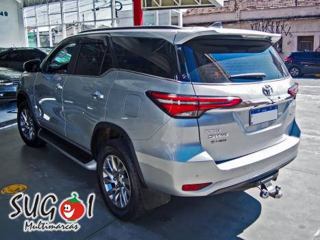 TOYOTA Hilux SW4 2.8 16V 4P SRX 4X4 7 LUGARES TURBO DIESEL AUTOM�TICO, Foto 4