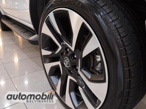TOYOTA Hilux SW4 2.8 16V 4P SRX PLATINUM 4X4 7 LUGARES TURBO DIESEL AUTOMÁTICO, Foto 9