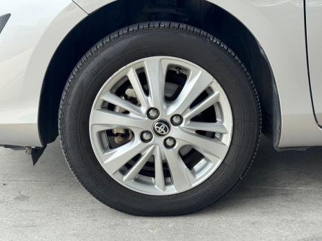 TOYOTA Yaris Hatch 1.3 16V 4P FLEX XL MULTIDRIVE AUTOMTICO CVT, Foto 5