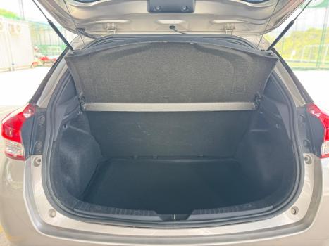 TOYOTA Yaris Hatch 1.3 16V 4P FLEX XL MULTIDRIVE AUTOMTICO CVT, Foto 11