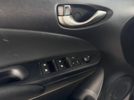 TOYOTA Yaris Hatch 1.3 16V 4P FLEX XL MULTIDRIVE AUTOMTICO CVT, Foto 21