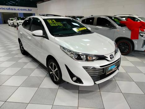 TOYOTA Yaris Hatch 1.5 16V 4P FLEX XLS CONNECT MULTIDRIVE AUTOMTICO CVT, Foto 3