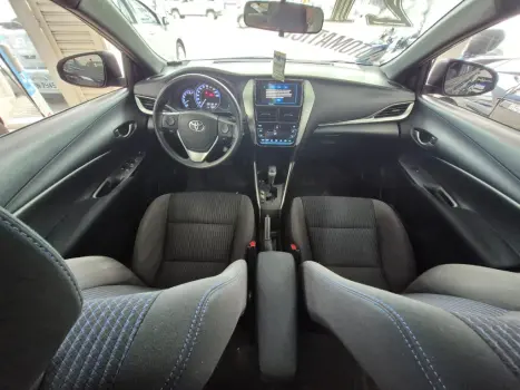 TOYOTA Yaris Hatch 1.5 16V 4P FLEX XL PLUS CONNECT MULTIDRIVE AUTOMTICO CVT, Foto 6