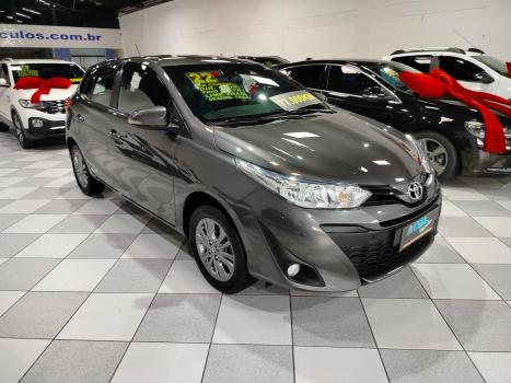 TOYOTA Yaris Hatch 1.5 16V 4P FLEX XL PLUS CONNECT MULTIDRIVE AUTOM�TICO CVT, Foto 3