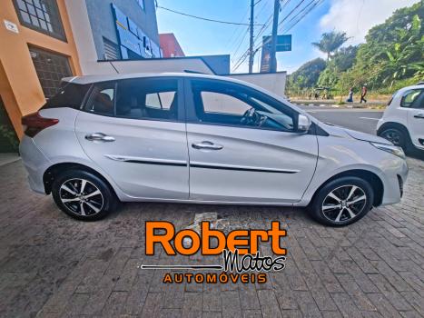 TOYOTA Yaris Hatch 1.5 16V 4P FLEX XLS CONNECT MULTIDRIVE AUTOM�TICO CVT, Foto 4