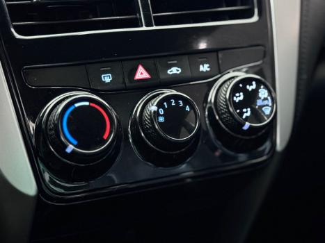 TOYOTA Yaris Hatch 1.3 16V 4P FLEX XL MULTIDRIVE AUTOM�TICO CVT, Foto 14