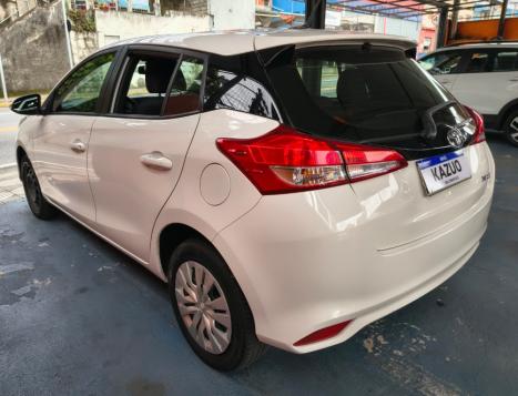 TOYOTA Yaris Hatch 1.5 16V 4P FLEX XL MULTIDRIVE AUTOMÁTICO CVT, Foto 8