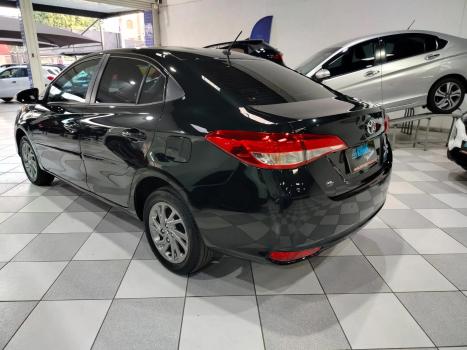 TOYOTA Yaris Hatch 1.5 16V 4P FLEX XS CONNECT MULTIDRIVE AUTOMÁTICO CVT, Foto 5