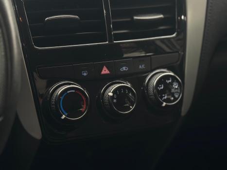 TOYOTA Yaris Sedan 1.5 16V 4P FLEX XL LIVE MULTIDRIVE AUTOMTICO CVT, Foto 15