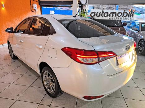 TOYOTA Yaris Sedan 1.5 16V 4P FLEX XS CONNECT MULTIDRIVE AUTOMTICO CVT, Foto 7