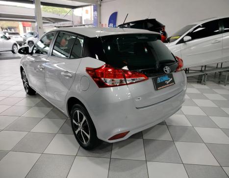 TOYOTA Yaris Sedan 1.3 16V 4P FLEX XL MULTIDRIVE LIVE AUTOMTICO CVT, Foto 5