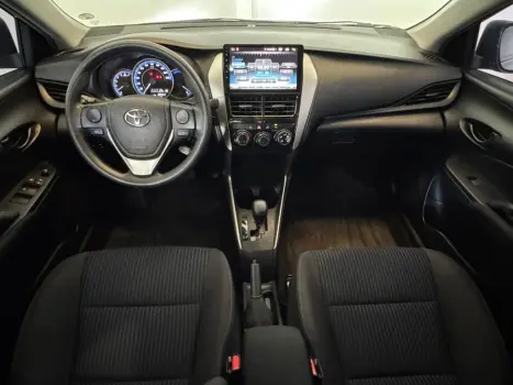 TOYOTA Yaris Sedan 1.3 16V 4P FLEX XL LIVE, Foto 7