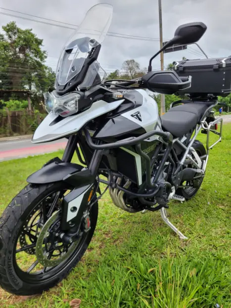 TRIUMPH Tiger 900 GT , Foto 5