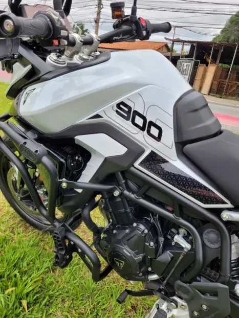 TRIUMPH Tiger 900 GT , Foto 7