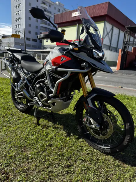TRIUMPH Tiger 900 RALLY PR�, Foto 2