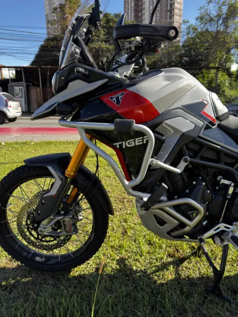 TRIUMPH Tiger 900 RALLY PR�, Foto 11