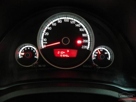 VOLKSWAGEN Cross UP 1.0 12V 4P TSI FLEX, Foto 10