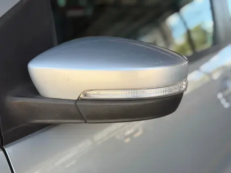 VOLKSWAGEN Fox 1.6 16V 4P FLEX MSI HIGHLINE I-MOTIO AUTOMATIZADO, Foto 6