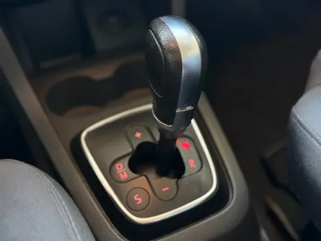 VOLKSWAGEN Fox 1.6 16V 4P FLEX MSI HIGHLINE I-MOTIO AUTOMATIZADO, Foto 11