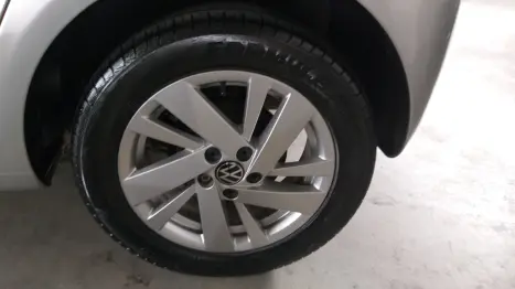 VOLKSWAGEN Fox 1.6 4P TRENDLINE FLEX, Foto 16