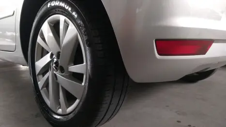 VOLKSWAGEN Fox 1.6 4P TRENDLINE FLEX, Foto 17