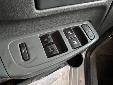 VOLKSWAGEN Fox 1.6 4P PLUS FLEX, Foto 7