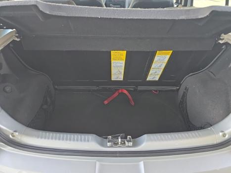 VOLKSWAGEN Fox 1.6 4P, Foto 12