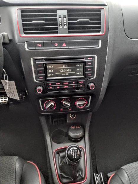 VOLKSWAGEN Fox 1.6 4P ROCK IN RIO FLEX, Foto 10
