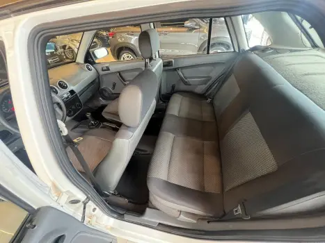 VOLKSWAGEN Gol 1.0 4P G4 FLEX, Foto 6