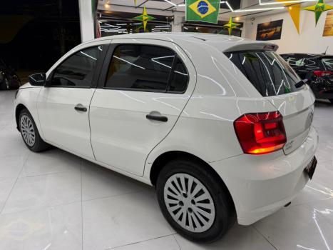 VOLKSWAGEN Gol 1.0 4P, Foto 4