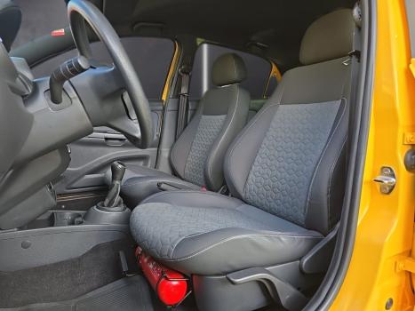 VOLKSWAGEN Gol 1.0 MI 4P, Foto 2