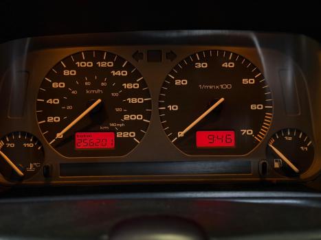 VOLKSWAGEN Golf 1.8 4P GL, Foto 24