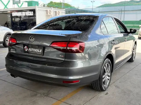 VOLKSWAGEN Jetta 1.4 16V 4P TSI COMFORTLINE AUTOM�TICO, Foto 9