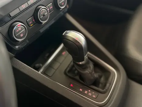 VOLKSWAGEN Jetta 1.4 16V 4P TSI COMFORTLINE AUTOM�TICO, Foto 15