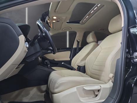 VOLKSWAGEN Jetta 2.0 4P TSI HIGHLINE 211 CV AUTOMTICO, Foto 2