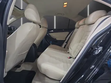 VOLKSWAGEN Jetta 2.0 4P TSI HIGHLINE 211 CV AUTOMTICO, Foto 10