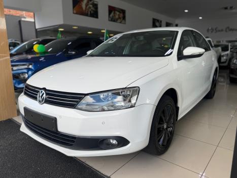 VOLKSWAGEN Jetta 2.0 4P COMFORTLINE TIPTRONIC AUTOM�TICO, Foto 4