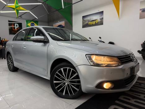 VOLKSWAGEN Jetta 2.0 4P FLEX COMFORTLINE TIPTRONIC AUTOM�TICO, Foto 1