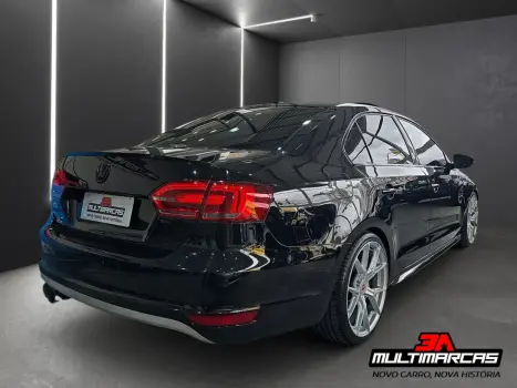 VOLKSWAGEN Jetta , Foto 4