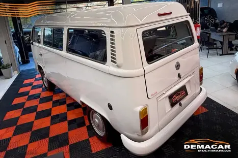 VOLKSWAGEN Kombi 1.4 FLEX EDI��O 50 ANOS, Foto 4