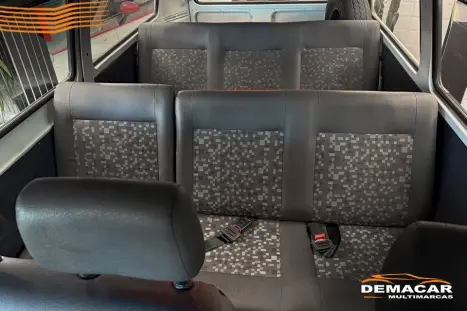 VOLKSWAGEN Kombi 1.4 FLEX EDI��O 50 ANOS, Foto 10