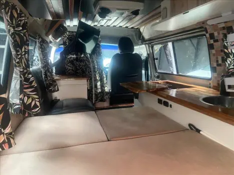 VOLKSWAGEN Kombi 1.6 3P STD MI ESCOLAR, Foto 16