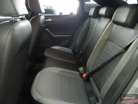 VOLKSWAGEN Nivus 1.0 4P FLEX 200 TSI HIGHLINE TURBO AUTOMTICO, Foto 10