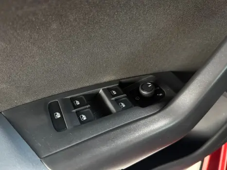 VOLKSWAGEN Nivus 1.0 4P FLEX 200 TSI HIGHLINE TURBO AUTOMTICO, Foto 17