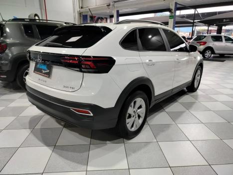 VOLKSWAGEN Nivus 1.0 4P FLEX 200 TSI COMFORTLINE TURBO AUTOMTICO, Foto 6